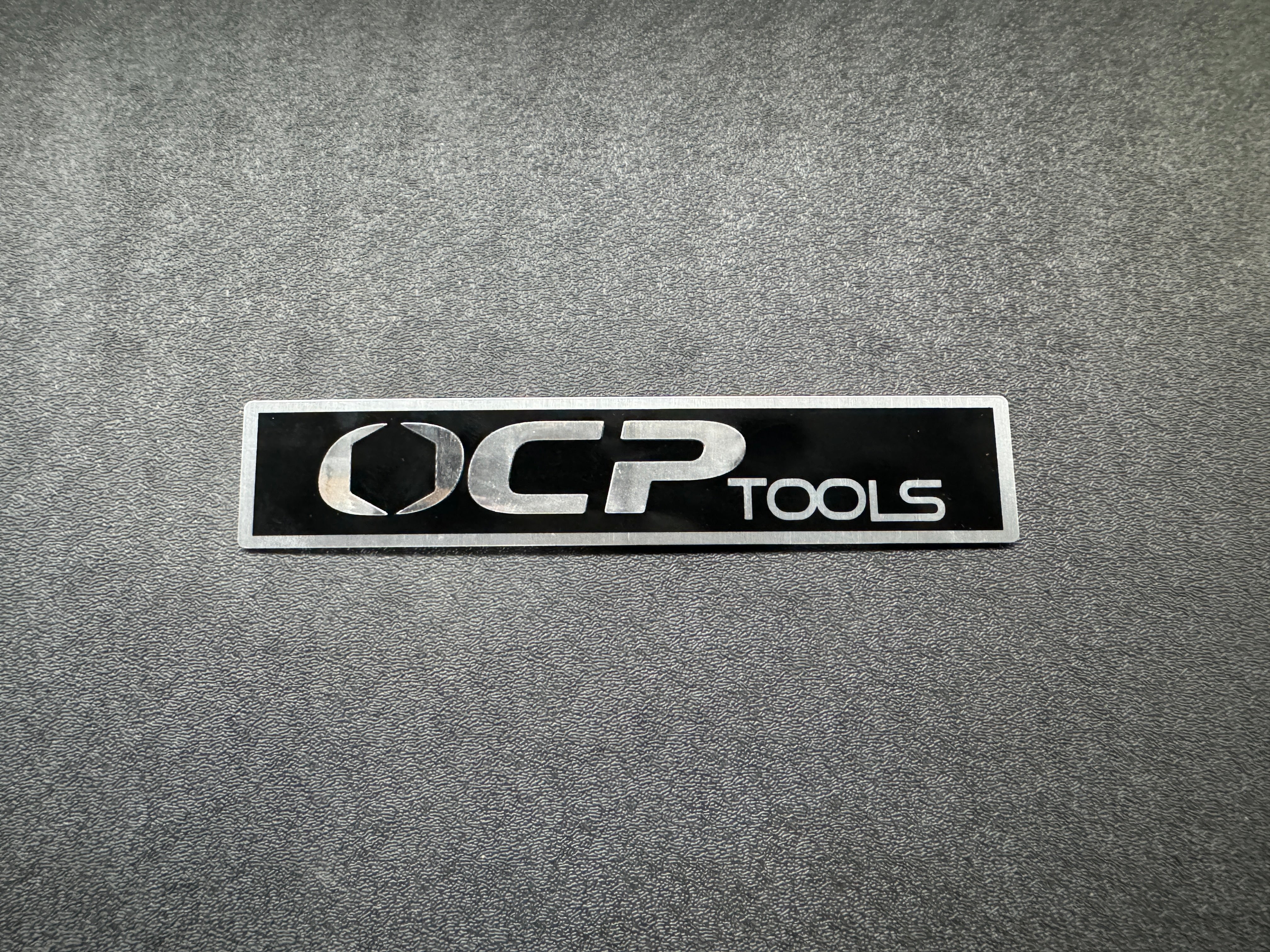 OCPTOOLS アルミプレートエンブレム